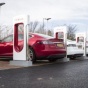 Tesla открывает первые электрозаправки в Украине