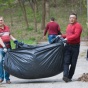За уборку – бесплатная лодка: в Киеве придумали, как привлечь к участию в субботнике