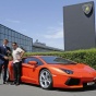 Босс Lamborghini передал клиенту тысячный Aventador