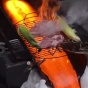 Британские повара приготовили стейк на 1148-градусной лаве