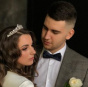 Роскошный ресторан и белый декор: дочь Кузьмы Скрябина поделилась новыми фото со свадьбы