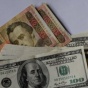 Межбанк открылся снижением евро и доллара
