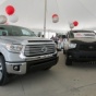 Американцу подарили новую Toyota Tundra за миллионный пробег