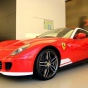 Эксклюзивный Ferrari за 350 тысяч евро привезли в Киев