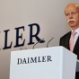 Чистая прибыль Daimler снизилась в 2,5 раза