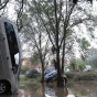 Разбросанные ураганом автомобили во французском городке (ФОТО)