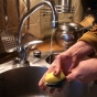 Киевлянам начнут массово отключать горячую воду из-за долгов