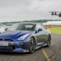 Квадрокоптер GT-R Drone погонялся с Nissan GT-R (Видео)