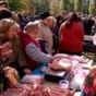 Продуктовые ярмарки в Киеве: в столицу возвращается дешевая еда