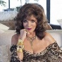 Джоан Коллинз отметила 80-летие роскошной фотосессией