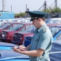 Нерастаможенные машины начали конфисковывать