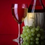 Как правильно пить вино, водку и коньяк