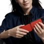 Xiaomi перетворила смартфон на гітару: нова Pocket Guitar має струни та акорди, сховані прямо на задній панелі
