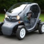 Власти Франции разрешили 14-летним управлять Renault Twizy