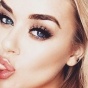 Модель Playboy стала футбольным арбитром