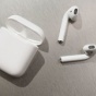 Apple выпустит обновленные наушники AirPods