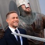 Чарли Ханнэм на премьере "Король Артур: Легенда меча" в Лос-Анджелесе