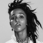 Невеста Роберта Паттинсона FKA Twigs снялась в интересной фотосессии