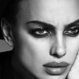 Ирина Шейк без макияжа снялась для обложки Vogue