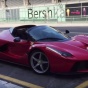 В Сети появилось видео родстера Ferrari LaFerrari