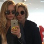 Шестидесятидвухлетняя супермодель на вечеринке затмила 18-летнюю дочь (фото)
