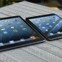 Apple отложила выпуск iPad c большим экраном