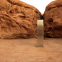 Обнаруженный в пустыне штата Юта загадочный металлический монумент исчез