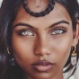 21-летняя модель с обложки Vogue найдена мертвой
