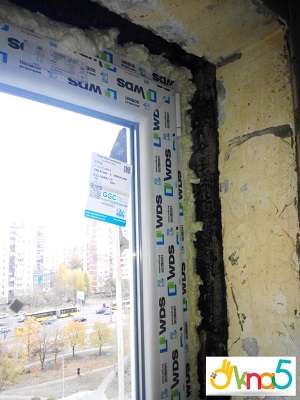 Монтаж окон ВДС в Киеве, фирма "ОКна 5"