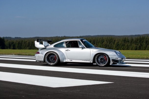 Porsche 911 GT2