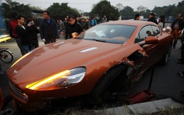 Aston Martin Rapide