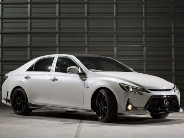 Toyota Mark XG Sports Carbon Roof Concept