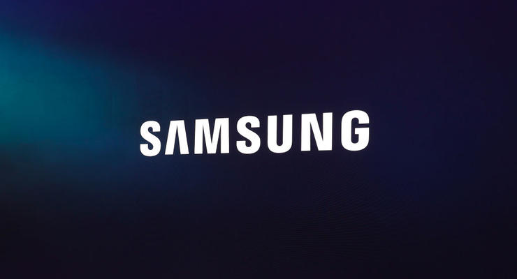 Складатиметься втричі: Samsung готує смартфон-гармошку