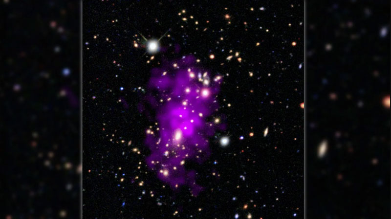 Скупчення і галактики: NASA