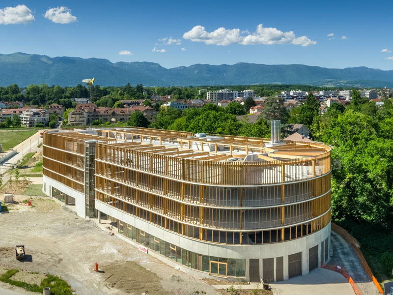 Новий будинок комплексу з теплообміну