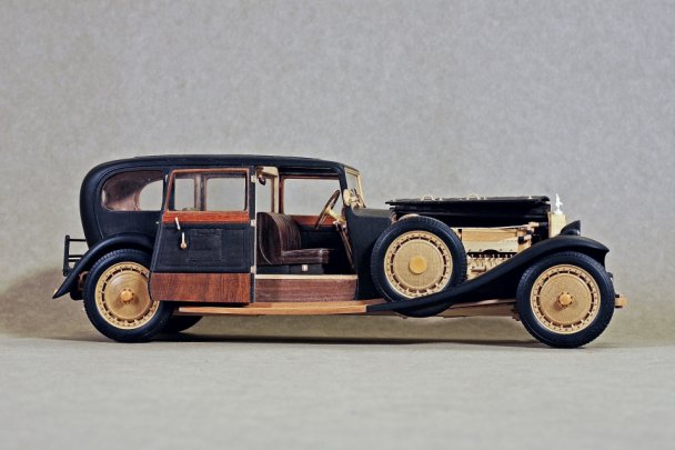 Bugatti Type 41 Royale Limousine Park-Ward