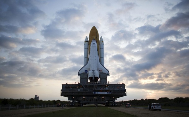 Crawler-transporter 2