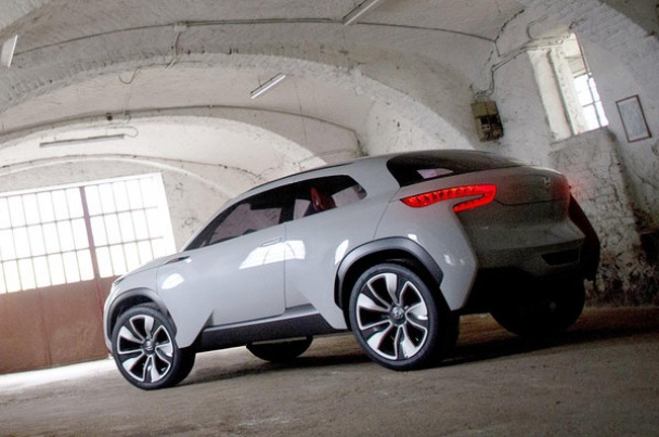 Hyundai Intrado