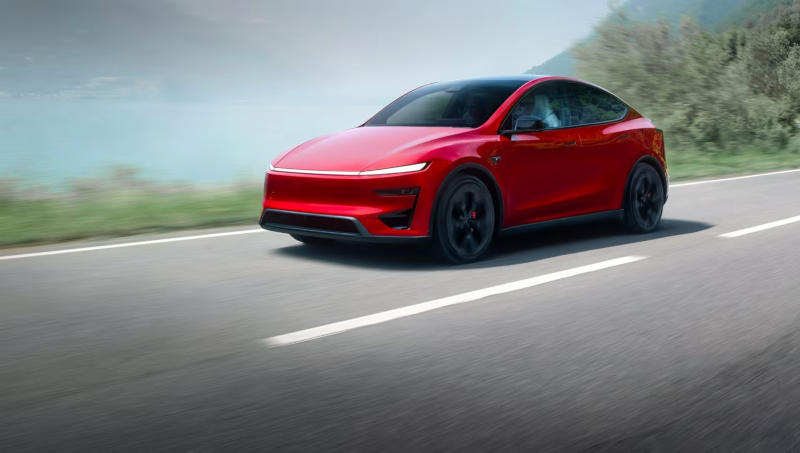 Двері та ручки: tesla.com