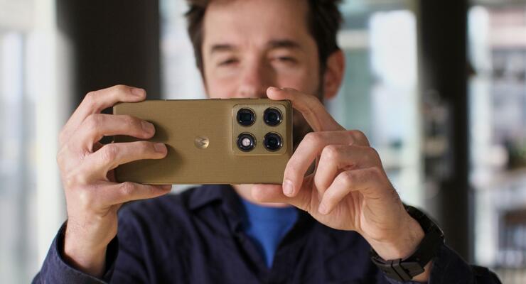 Motorola Signature хвалять за все, крім вартості