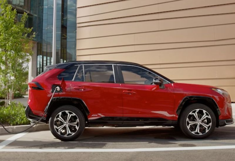 Гібридний автомобіль: Toyota Motor