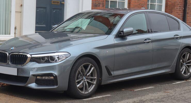 Який статусний автомобіль став найпопулярнішим у світі