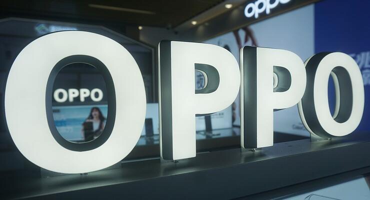 Oppo Find N6 показали на живому фото: складку майже неможливо розгледіти