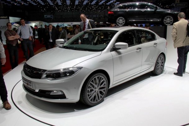 Qoros 3