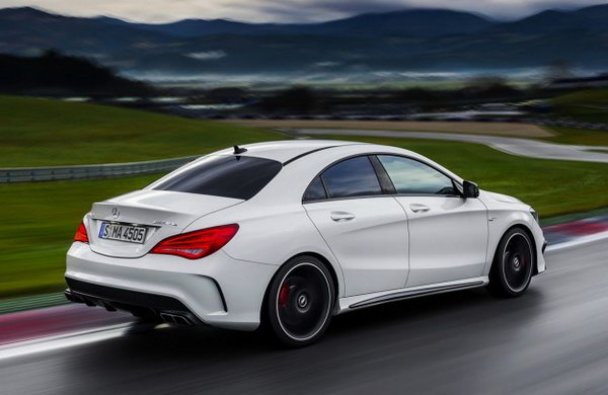 Mercedes-Benz CLA 45 AMG