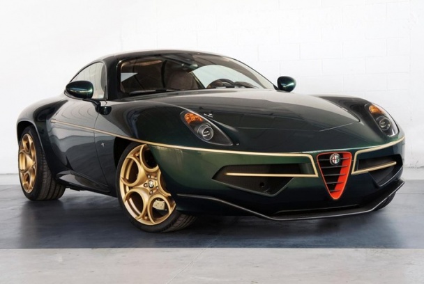 Touring Superleggera Disco Volante