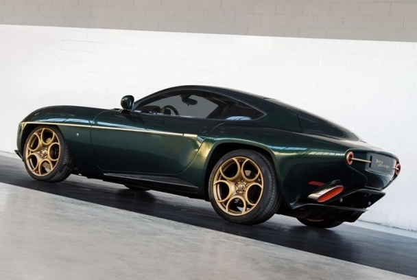 Touring Superleggera Disco Volante