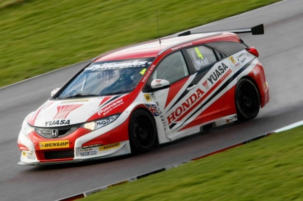 Honda Civic Tourer Yuasa Racing