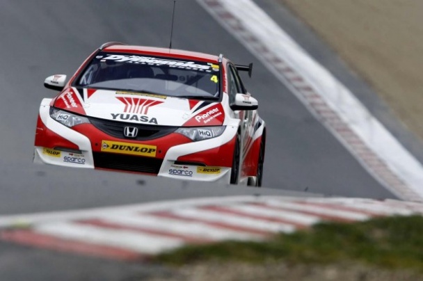 Honda Civic Tourer Yuasa Racing
