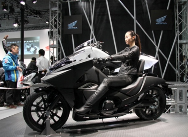 Honda NM4